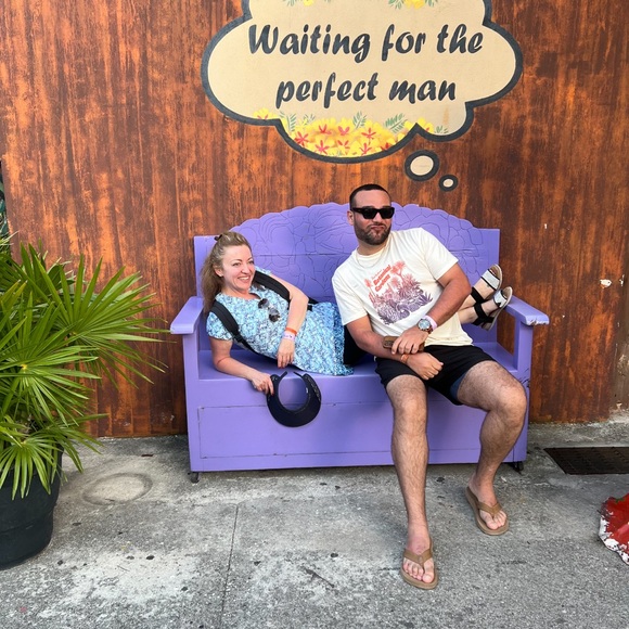 Selling Us SUNDAY 🫵🏼🫵🏼 - Picture 3 of 12